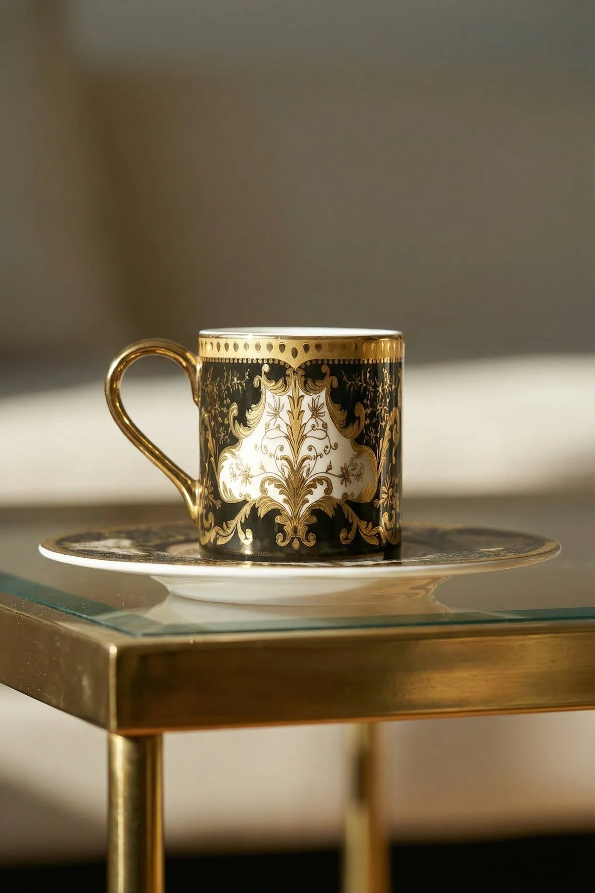 Jessamine 24K Altın Detaylı 6 Kişilik Porselen Kahve Fincanı Takımı - 100 ml · 2. fotoğraf